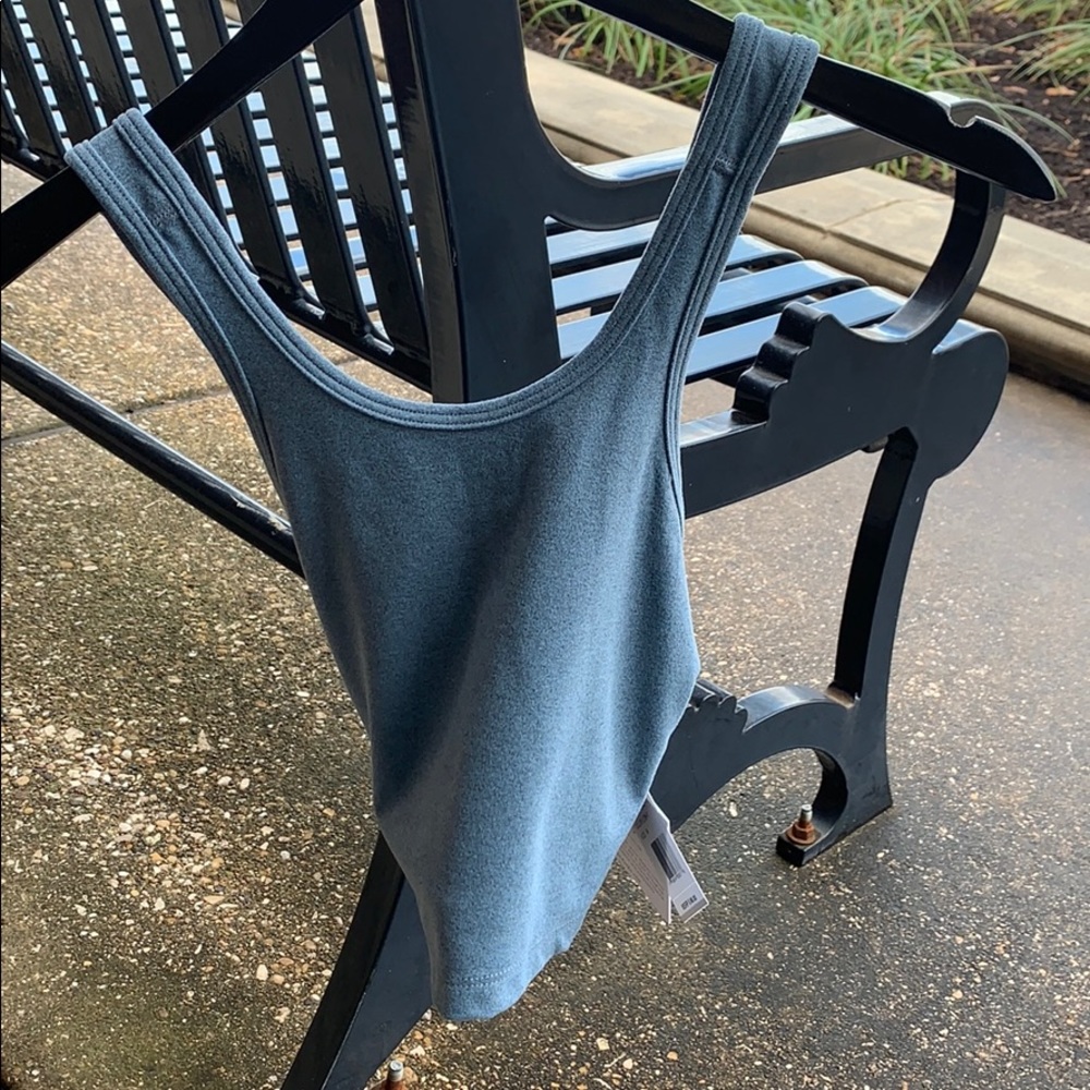 Beyond yoga blue crop top/bra! - Picture 2 of 6